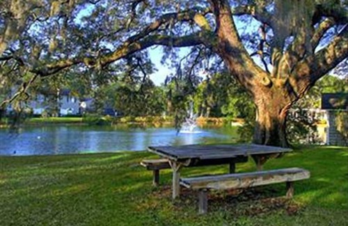 Demere Park Condominio | 2bd / 2ba / Cerca del pueblo, parques, piscinas