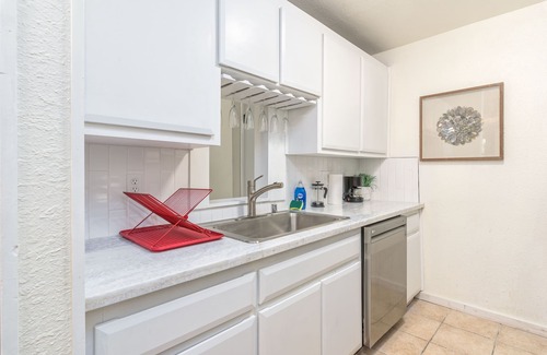 Foothill Farms Casa | 2BD/2BR Near Sac FolsomRoseville