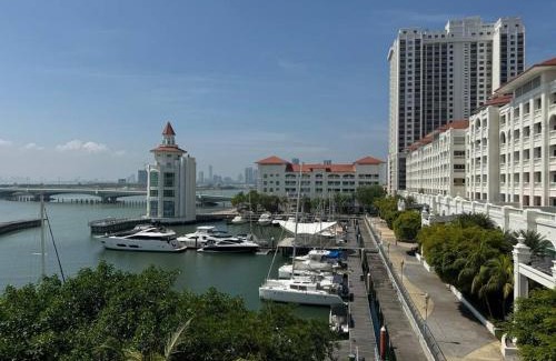 Seri Tanjung Pinang Apartamento | 2Beds Seaview Waterfront Straits Quay w/Free Carpark And Bathub