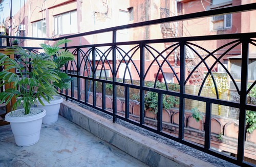 Hauz Khas Village Apartamento | 2BHK Jewel by Hauz Khas Fort