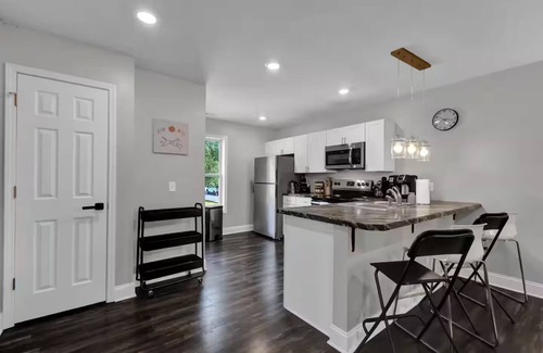 St. Joseph Apartamento | 2BR/1.5BA Apt Pets OK, Laundry, Near Univ & Mosaic