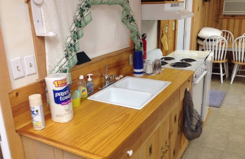 Mount Hope Cabina | 2BR Cabin in Bankhead National Forest of N Alabama