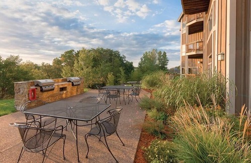 Hanover Condominio | 2br Condo Peaceful Vacation Galena!