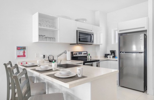 Turibana Condominio | 2BR Condo, Resort Pool, BBQ Grill