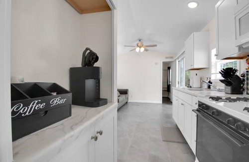 Gatlinburg - Pigeon Forge Alquiler De RV | 2BR Cottage accessible to Pigeon Forge Trolley