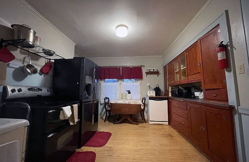 Sheboygan Apartamento | Dúplex de 2HAB en la parte inferior con vista al parque Kiwanis