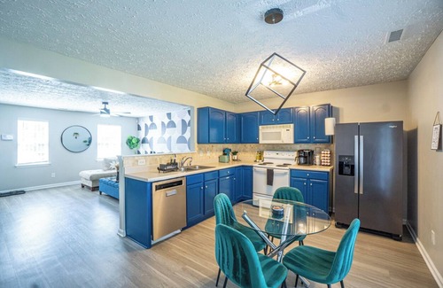 Northeast Raleigh Casa | 2br: each w/private full bath