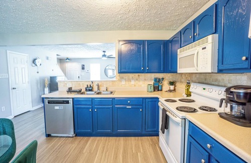 Northeast Raleigh Casa | 2br: each w/private full bath