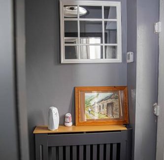Droylsden Apartamento | 2BR Home in Manchester near Etihad Stadium with Parking