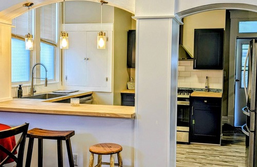 Newark Casa | Casa de 2 Hab: Moderna y Clásica cerca de la Historia