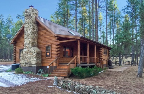 Williams Cabina | 2 cabañas familiares en 3Acres, Sleeps11, Williams, Gr. Canyon, Sedona, BearizonaFishRelax !!