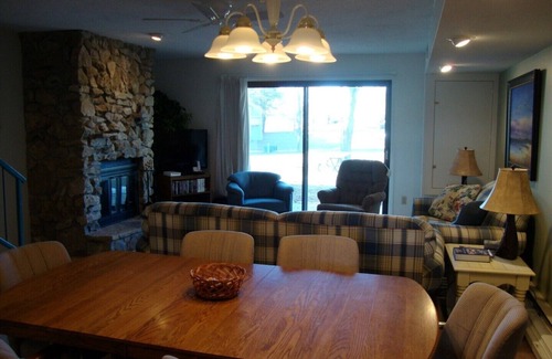 Cedar Condominio | 2King Master Suites, Walk to golf, Outside heated pool