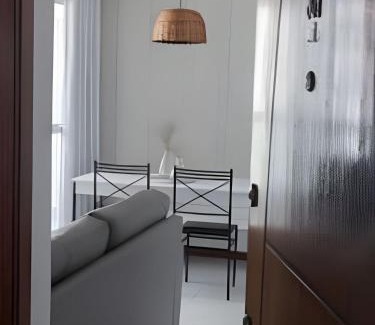 Praia de Itaparica Apartamento | 2Q A/C Varandas com Tela 8º Andar NOMDS