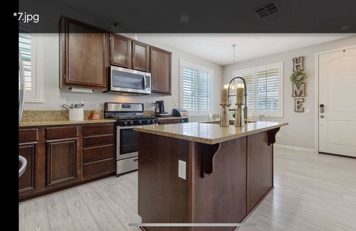 Otay Ranch Casa | 3/2.5 Townhomes stay and relax in San Diego