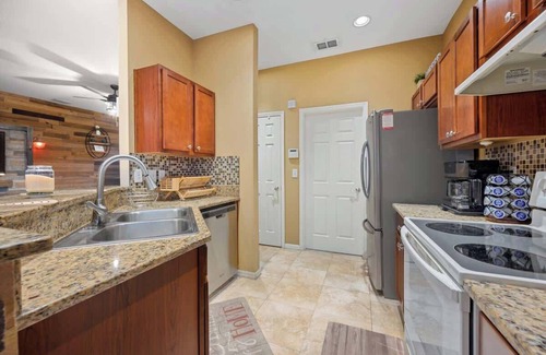Nichols Casa | Peaceful 3/2 Family & Pet Friendly Home + Washer/Dryer/Coffee