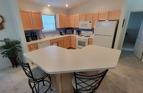 Lynnhaven Casa | 3/2 in The Village of Lynnhaven