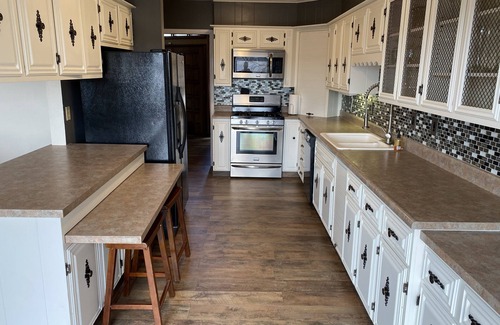 Rapid City Casa | 3,900 sq ft house with a big deck and a great view of the hills and canyon lake