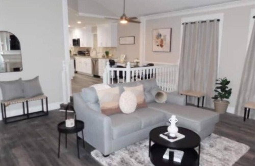 Stone Mountain Casa | 3 Bdrm Jewel: Luxury w/ own Pool