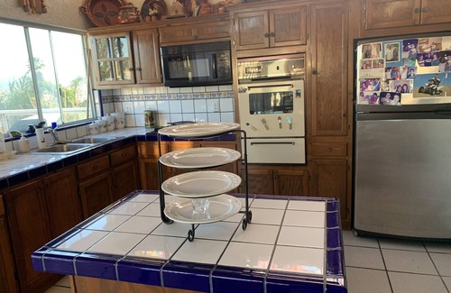 Ensenada Casa | 3 bed 2 bath with ocean view ! Safe Relaxing! Much more!