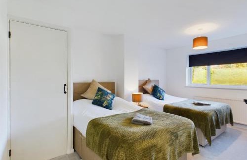 Tilehurst Casa | 3 bed beautiful home which sleeps up to 6