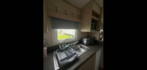 St George Casa | 3 Bed Caravan Sleeps 6 with Free Parking