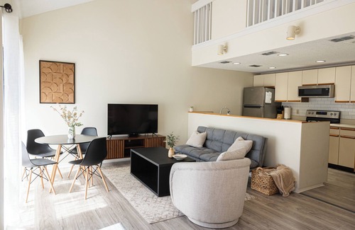 Gulfport Condominio | 3-Bed Coastal Comfort in Biloxi