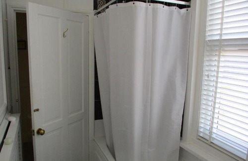 Ryde Apartamento | 3 Bed Flat - Sleeps 5 - Garden - Parking - Wifi