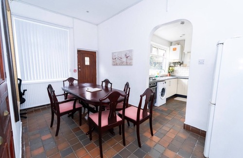 Thorpe Satchville Casa | 3 Bed House - Sleeps 11 - Pets - Wifi