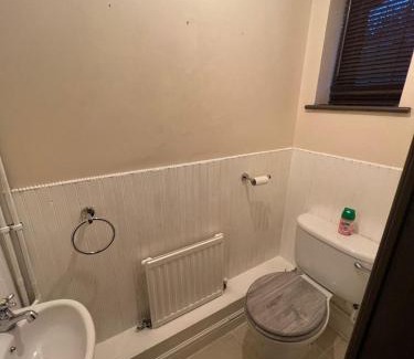 Chafford Hundred Casa | 3-Bed House - Sleeps 6 Parking & Garden