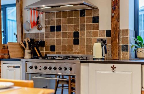 Blakeney Casa | 3 Bed in Blakeney 75010