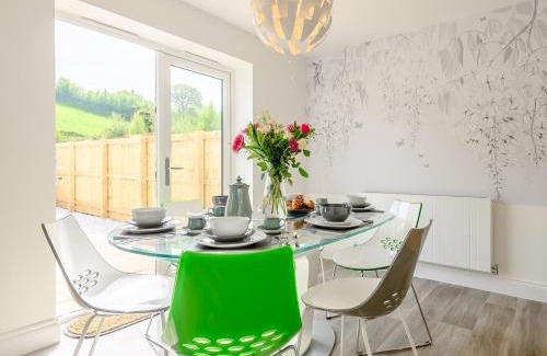 Withycombe Casa | 3 bed in Blue Anchor 87069