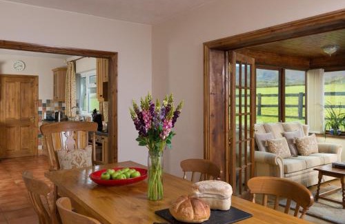 Brecon Casa | 3 Bed in Brecon Town BN037