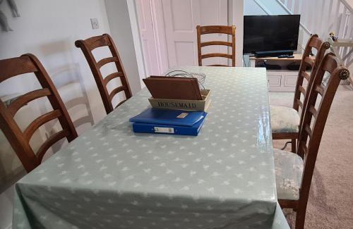 Pembroke Casa | 3 bed in Freshwater East FB100