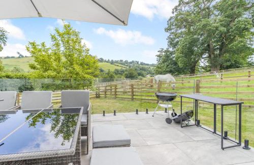 Llanfyllin Casa | 3 Bed in Llanfyllin oc-i32566
