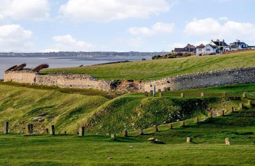 Southerndown Casa | 3 Bed in Ogmore-by-Sea 86494