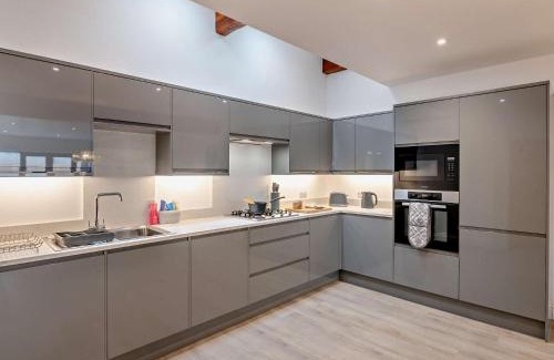 Alne Casa | 3 Bed in Tollerton 93897