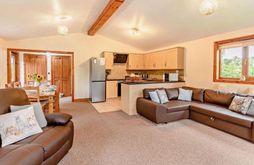 Sutton on Derwent Casa | 3 Bed in York 93206