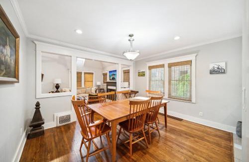 Cherry Street Casa | 3 Bed, Office, Hot Tub, 2 Min To Cherry St