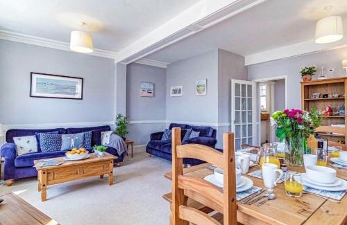 Overstrand Casa | 3 bed property in Overstrand KT178
