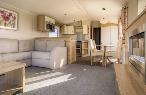 Ingoldmells Cabina | 3 Bed-Sleeps 8-Free Parking-10 Min to Beach