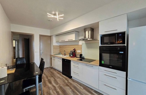 Thiers Apartamento | 3-bedroom 110m² apartment with terrace, view