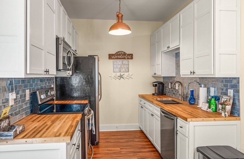 Port Royal Casa | 3 bedroom 2.5 bathroom home in Port Royal! - Close to all bases