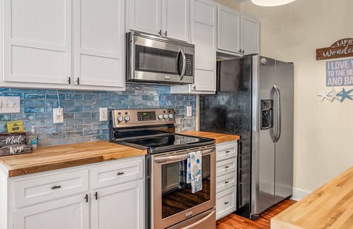 Port Royal Casa | 3 bedroom 2.5 bathroom home in Port Royal! - Close to all bases