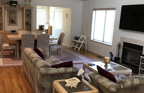 Culloden Shores Casa | 3 Bedroom 2 Bath home in private Montauk community with access to private beach.