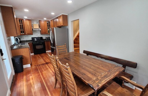 Pine Bush Casa | 3-Bedroom - 2 Bath House - Front Covered Porch - Fire Pit - Patio - Grill - wifi