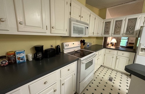 Douglas Casa | 3 bedroom/2 bathroom , cozy place with game room.