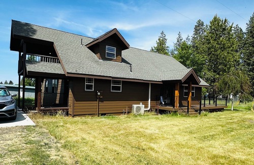 Worley Casa | 3 bedroom 2 full bath house in beautiful Worley WiFi, AC. Start your getaway