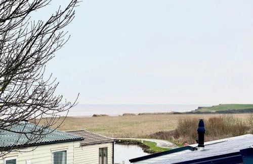Winestead Complejo | 3 Bedroom 8 birth Caravan - Sand Le Mere
