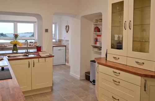 Cylch-Y-Garn Cabaña | Alojamiento de 3 habitaciones en Cemlyn near Amlwch