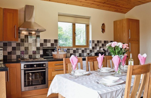 Crossgates Cabaña | Alojamiento de 3 habitaciones en Crossgates, near Llandrindod Wells